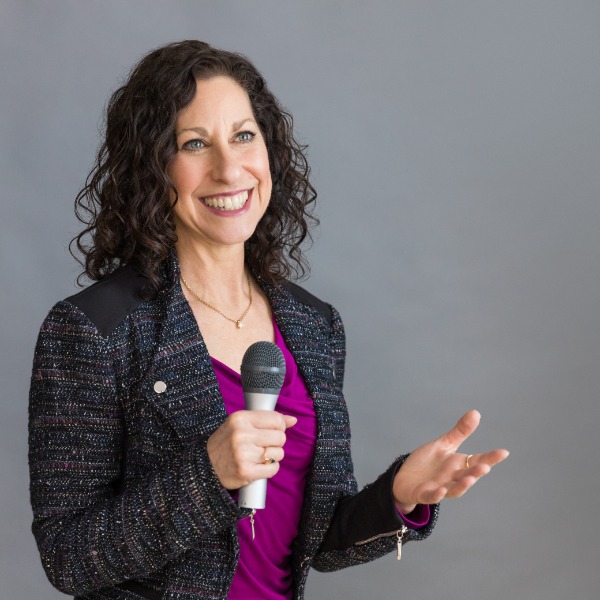Profile artwork for Lori Saitz